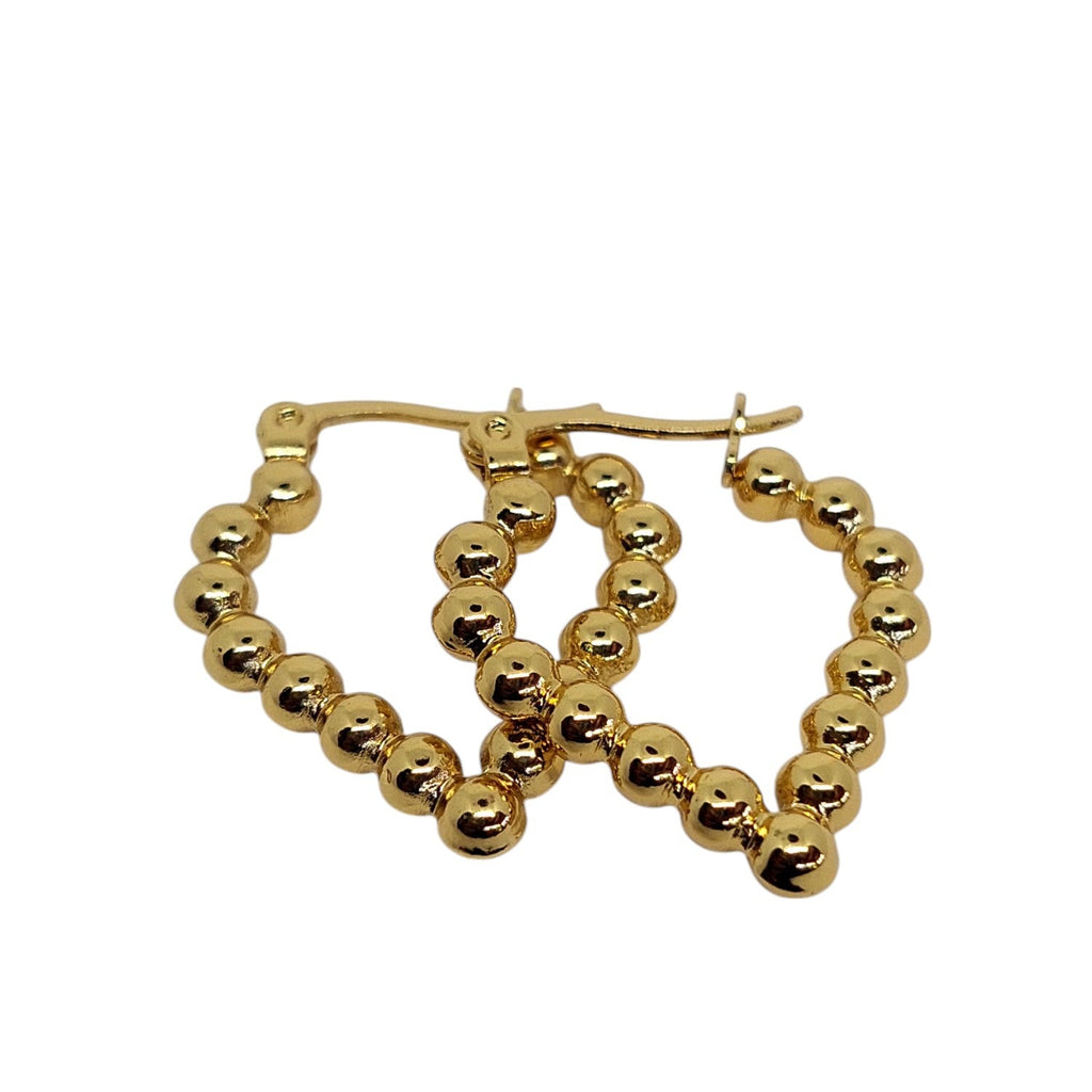Argollas con bolitas en forma de corazón