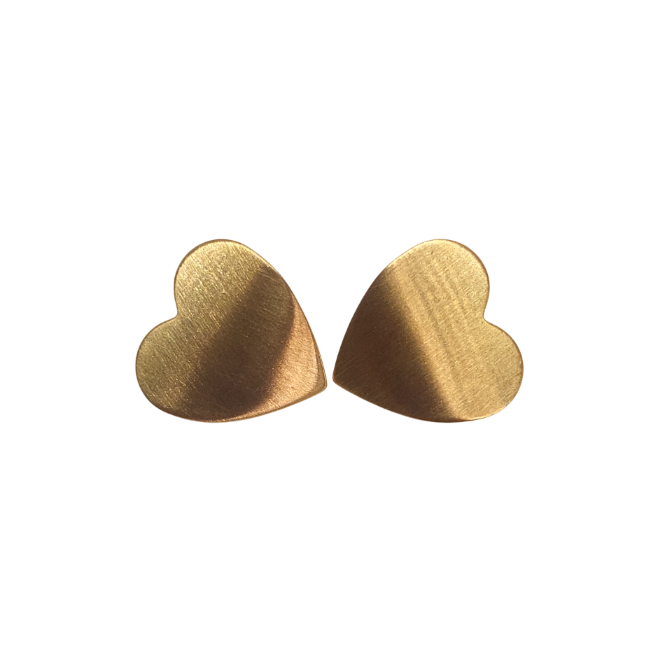 Pegados en forma de corazones pavonados