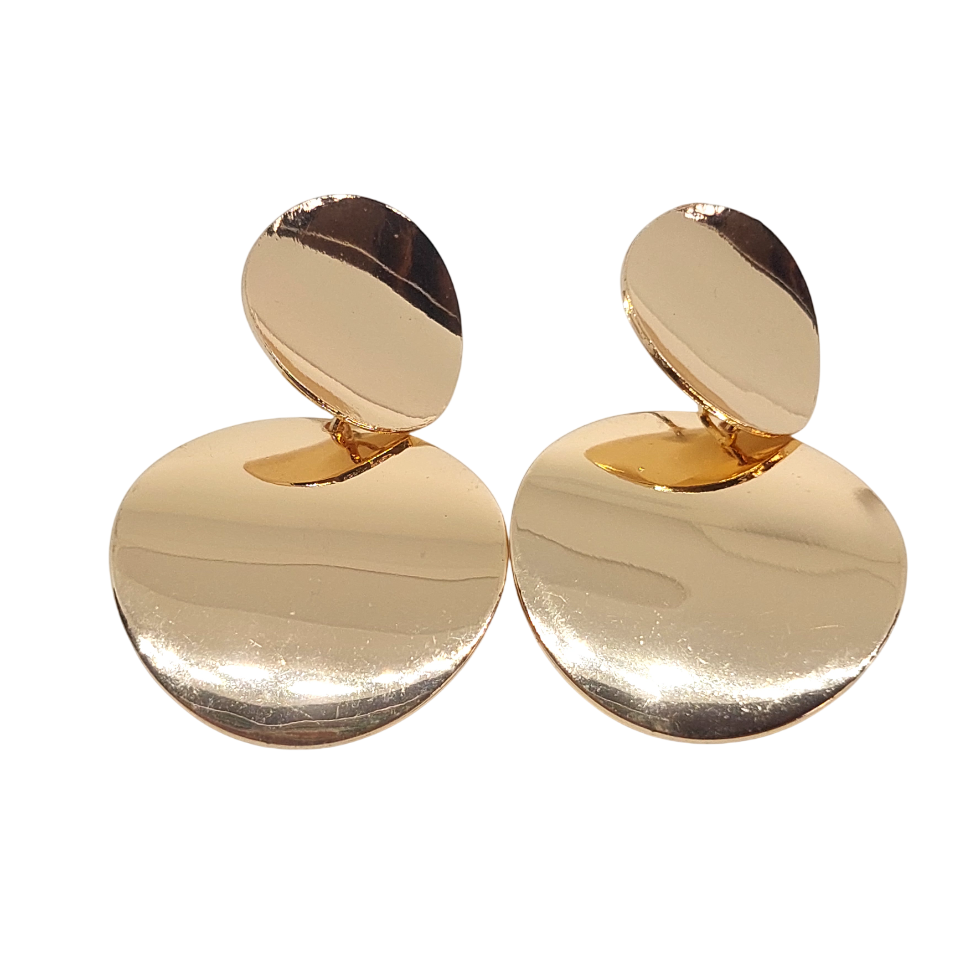 Pegados en forma de circulos chico y grande