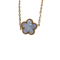 Collar de flores con nacar