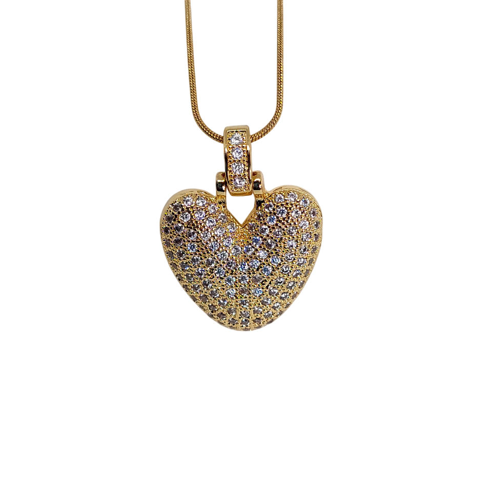 Collar de corazon brillante blanco