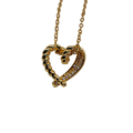 Collar de corazon mitad brillante y con torcido